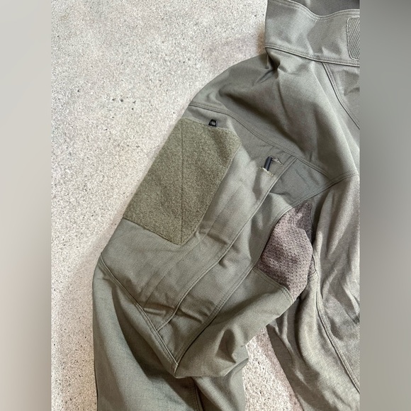 NEW Arcteryx LEAF Assault Shirt AR SMU Model Ranger Green Sz M Tactical Combat - Picture 6 of 9